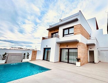 Vrijstaande woning in Benijofar