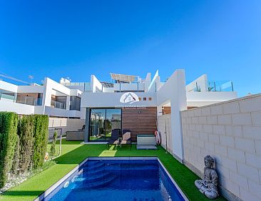 Vrijstaande woning in Benijofar