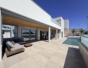 Vrijstaande woning in Benijofar