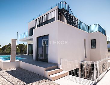 Vrijstaande woning in Polop