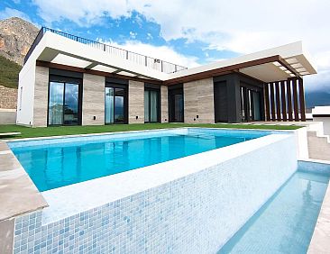 Vrijstaande woning in Polop