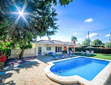 Vakantiehuis Bonalba Golf, Urb. Los Naranjos