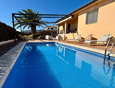 Vakantiehuis Villa Tramuntana in l'Estartit mit privatem Poo