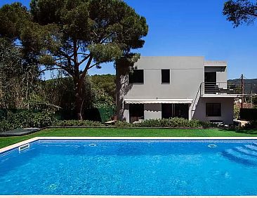 Moderne villa met airco