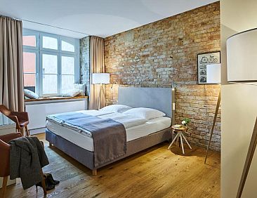 Hotel 38