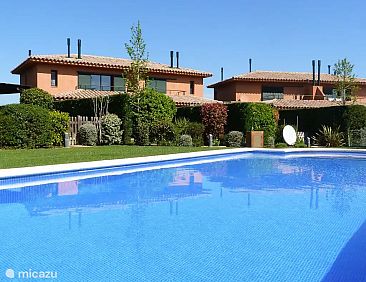 Villa Brenda TorreMirona Resort