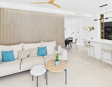 Luxury Apt | Europe’s Largest pool