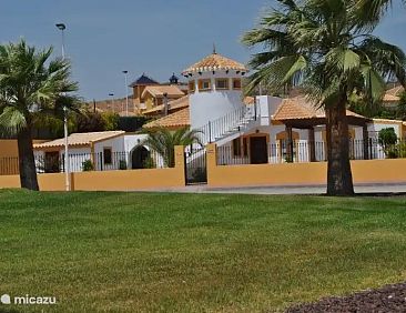 Casa Maravilla luxe bij de kust.