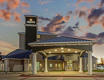 La Quinta Inn &amp; Suites by Wyndham Panama City