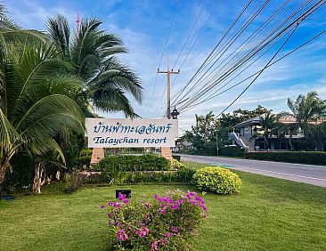 Baan Faa Talaychan Resort