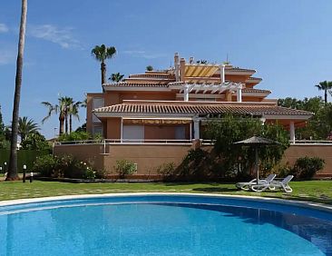 Penthouse Oliva Nova Beach &amp; Golf