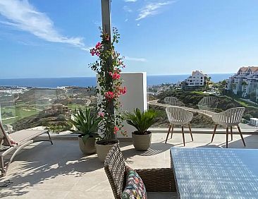La Cala Hill Club seaview apartment