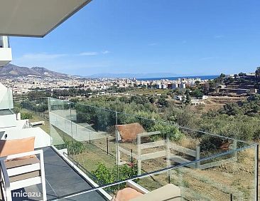 Luxe appartement met groot balkon