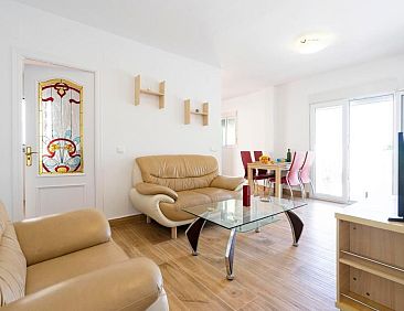 Appartement "Sevilla" mit Gemeinschaftspool in einem andalus