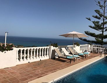 Vakantiehuis Villa Bella Vista mit Panoramablick und priv. P