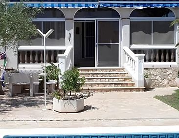 Aan zee in Spanje Villa Calisa