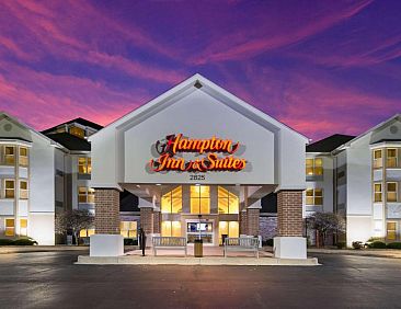 Hampton Inn &amp; Suites Chicago-Hoffman Estates