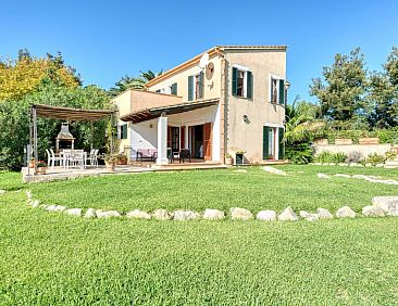 Vakantiehuis Finca mit Garten, Grill und Terrasse