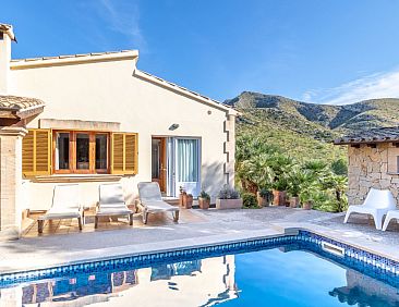 Vakantiehuis Exklusive Villa mit Meerblick und privatem Pool