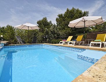 Vakantiehuis mit privatem Pool