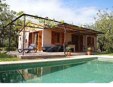 Vakantiehuis Finca 'Sa Garriga' mit privatem Pool