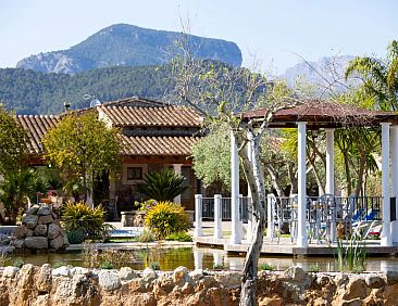 Vakantiehuis Finca mit Tennisplatz und Schwimmbad