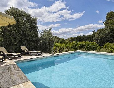 Vakantiehuis Ferienvilla mit privatem Pool