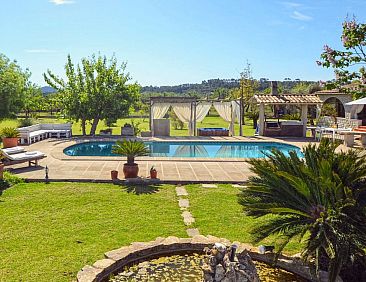 Vakantiehuis Gemütliches Landhaus mit Panoramablick, Pool u