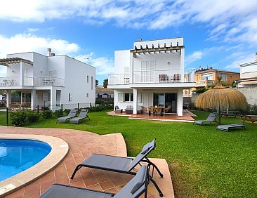Vakantiehuis Strandhaus in Playa de Muro für 12 Personen