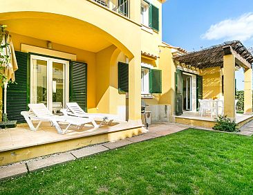 Appartement Mediterranes Appartement mit Pool