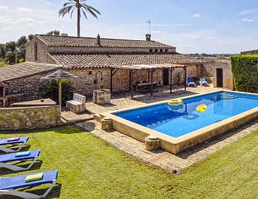 Vakantiehuis Wunderschönes Ferienhaus in Vilafranca De Bona