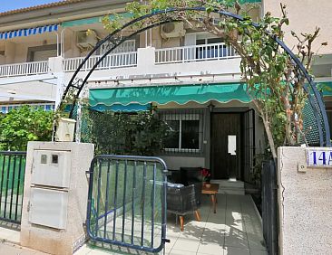 Rijwoning in San Pedro 094