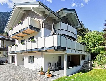 Comfortable Apartment in Gaschurn near Ski Area