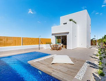 Vrijstaande woning in Los Alcazares