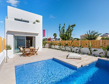 Vrijstaande woning in Los Alcazares