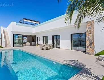 Vrijstaande woning in Los Alcazares