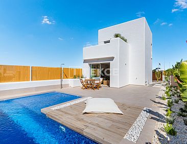 Vrijstaande woning in Los Alcazares