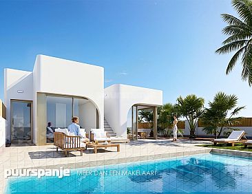 Vrijstaande woning in Los Alcazares