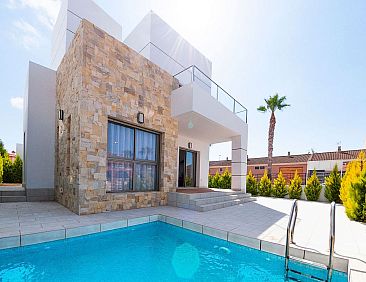 Vrijstaande woning in Los Alcazares