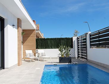 Vrijstaande woning in Roldán