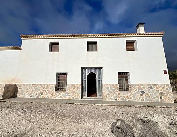 Vrijstaande woning in Jumilla