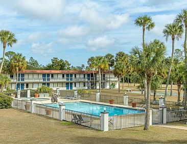 Motel 6-Spring Hill, FL - Weeki Wachee
