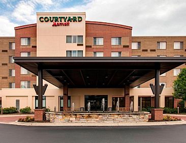 Courtyard by Marriott Chicago Schaumburg/Woodfield Mall