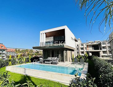 Vrijstaande woning in Kemer