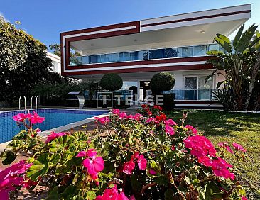 Vrijstaande woning in Alanya