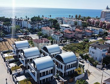 Geschakelde woning in Konaklı