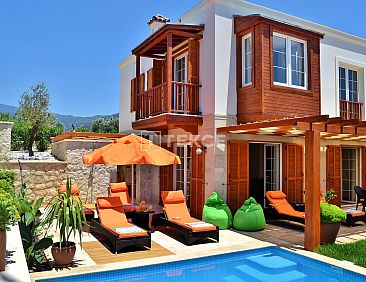 Geschakelde woning in Kalkan