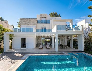 Geschakelde woning in Ilıca