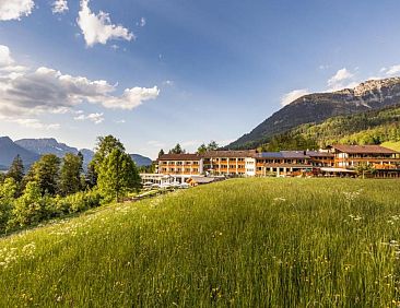 Alm- &amp; Wellnesshotel Alpenhof