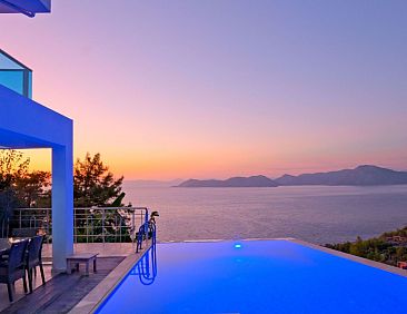 Vakantiehuis Villa mit unfassbarem Meerblick